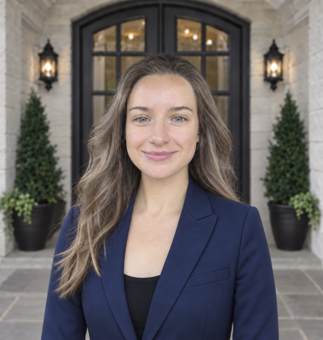 Bailey Murrell — professional headshot